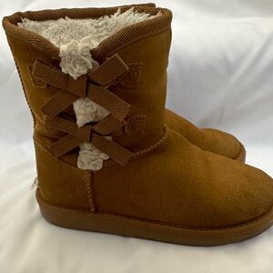 Koolaburra by UGGS juniors size 2